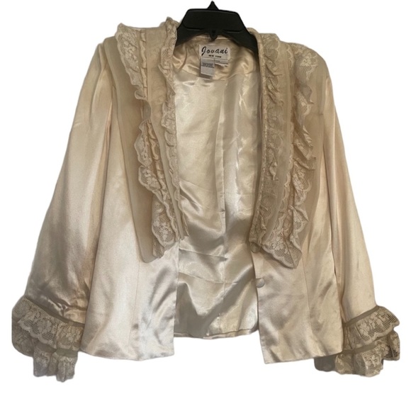 Jovani Ivory Jacket - Picture 1 of 5